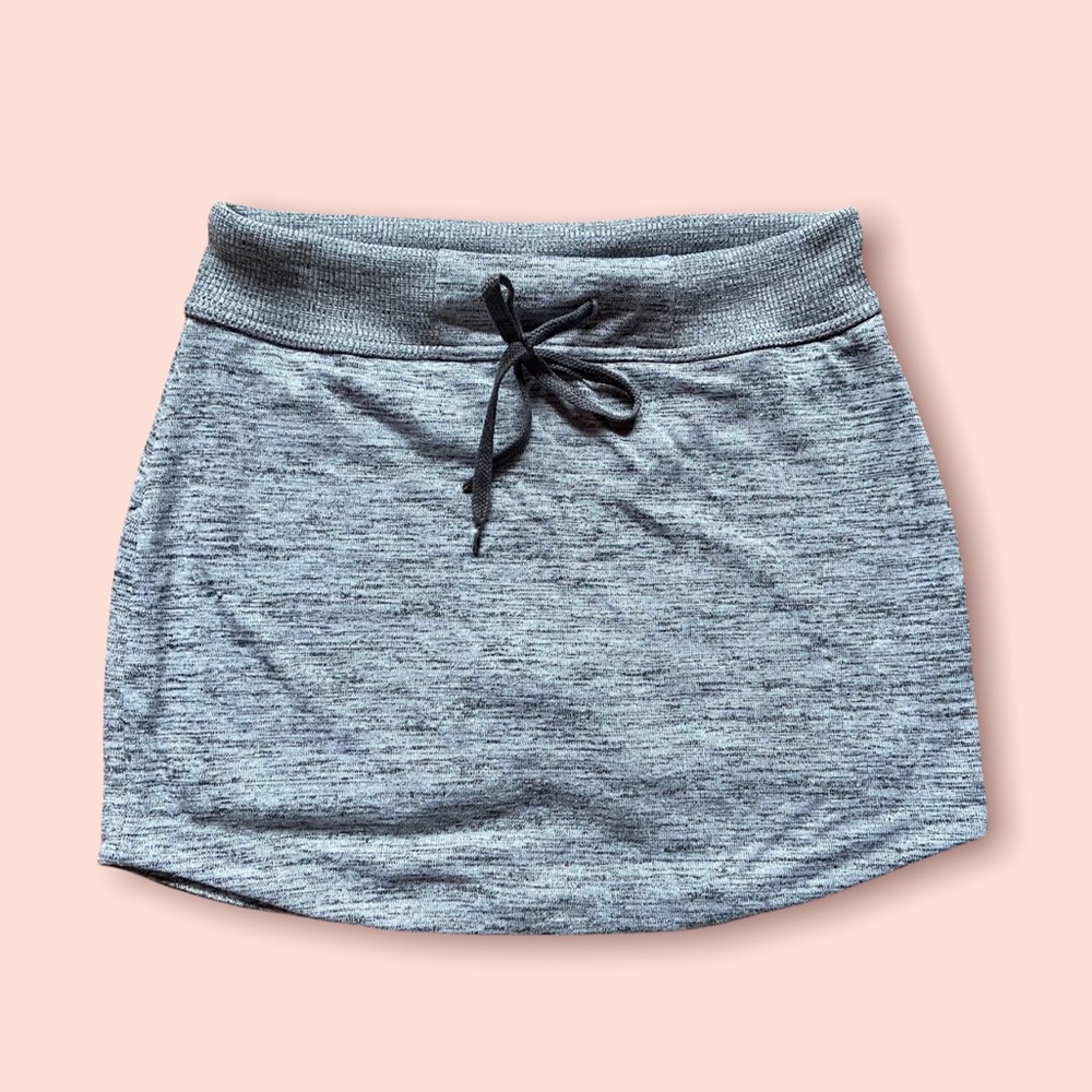 Z by Zobha active skirt w/ built in shorts